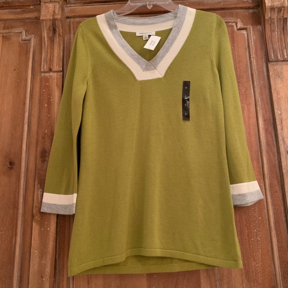 Banana Republic Cotton Blend V-Neck Sweater Size Small - Picture 4 of 8